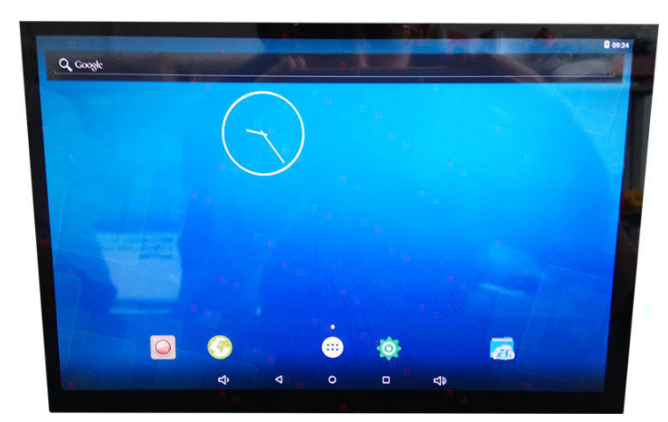 為什么工業(yè)觸摸屏在當今的技術(shù)應用中如此重要