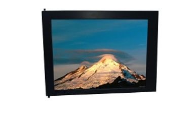 15.6寸工業(yè)顯示器的世界：性能、應(yīng)用與選擇指南